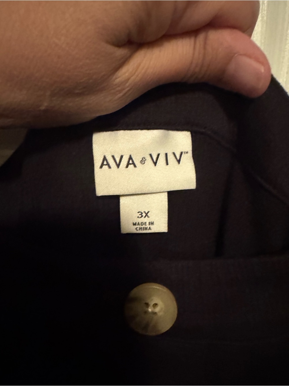 Ava & Viv Sz 3X Black Faux Button-Front Midi Dress with Tie Waist & Square Neck - Picture 2 of 12